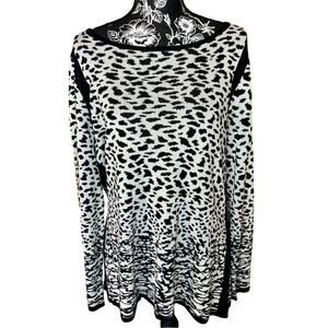 NWT Snow Leopard Print Hannah Sweater